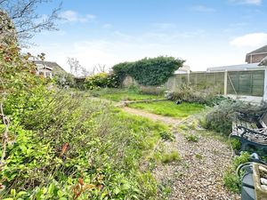 Richard Avenue- click for photo gallery